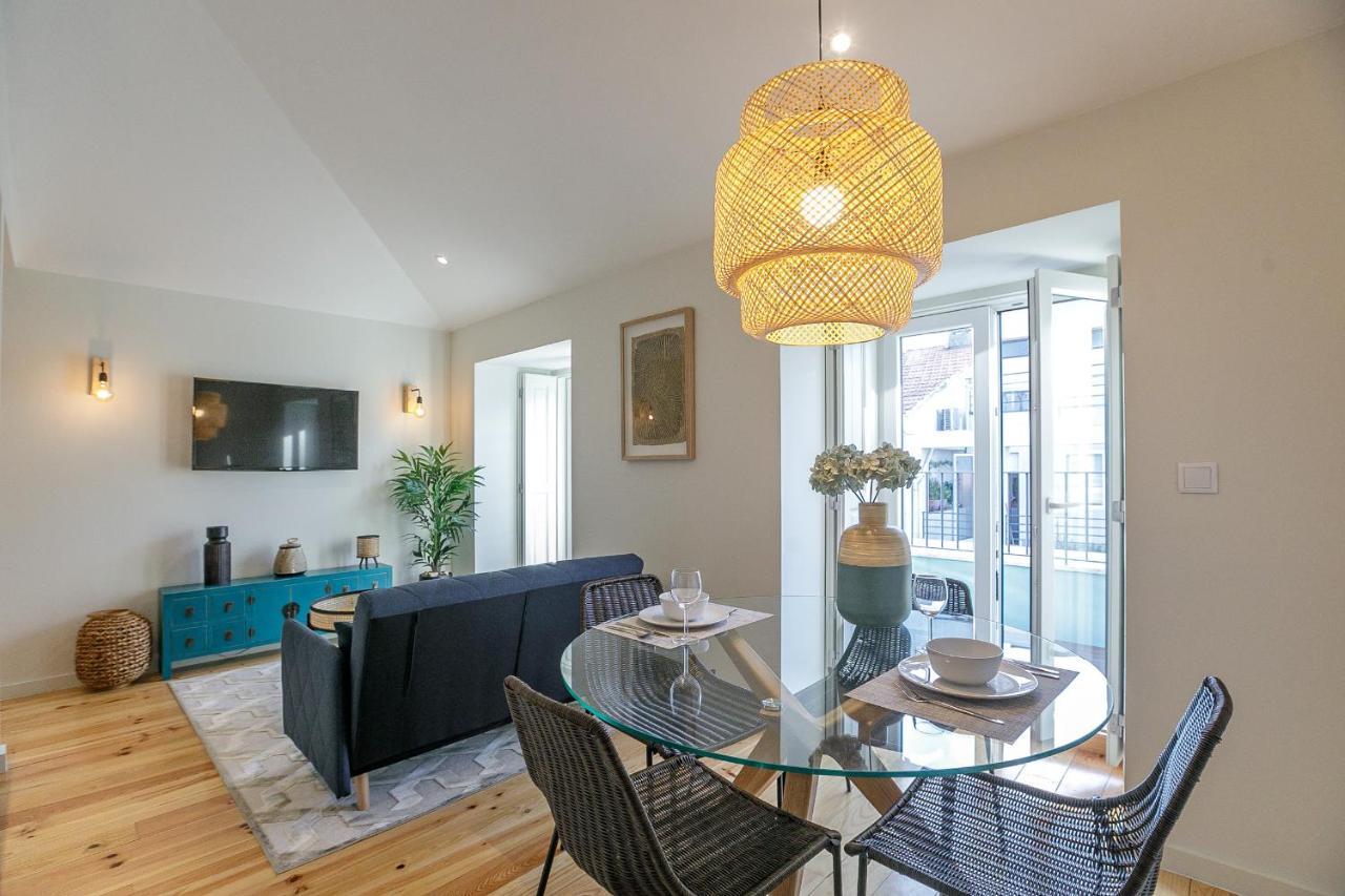 Lovelystay - Downtown Studio With Pool, Ac And Balcony OOporto Exterior foto